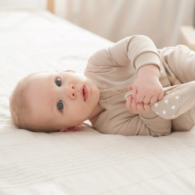 Kenguru Gold – Pijama “hazelnut” 74-80 – 3143